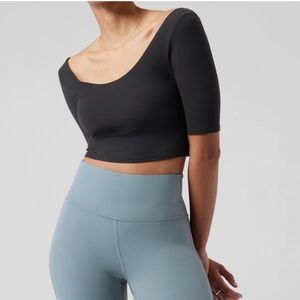Athleta Exhilarate Short Sleeve Black Bra Crop Top, XS